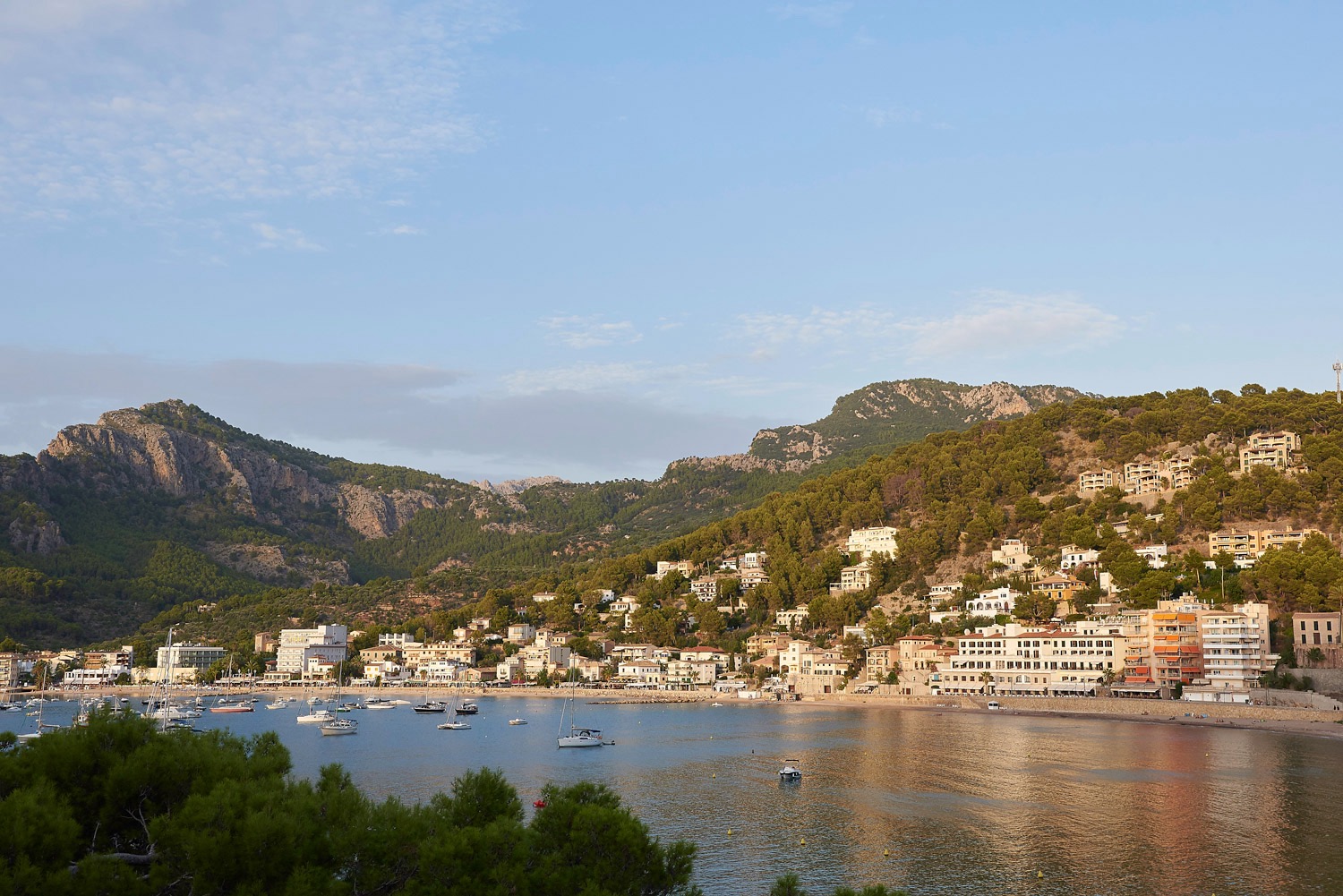 Puerto de Soller - Majorca - 08/17